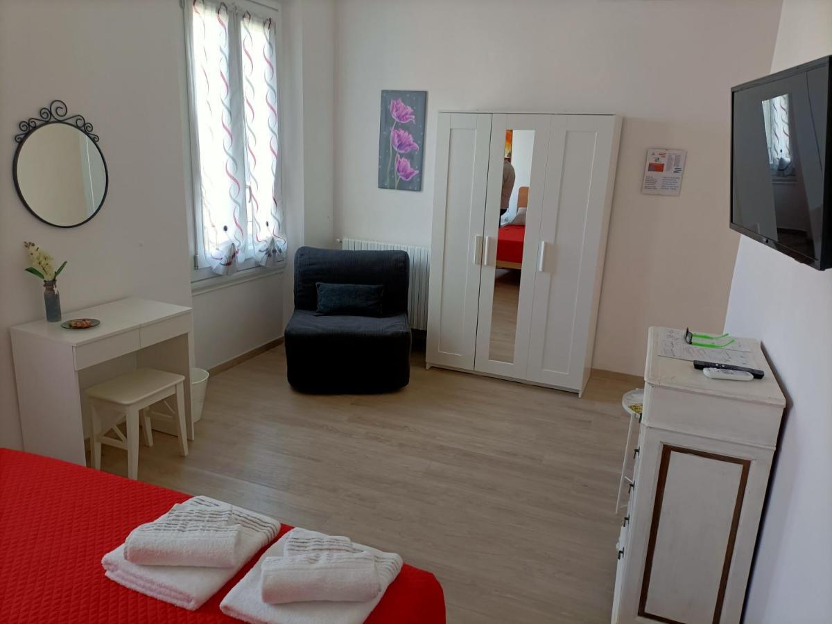 Affittacamere Il Chiostrino Guest House Florence Luaran gambar